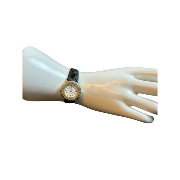 Oryx Women\'s Quartz Watch With Rhinestones & Black Leather Band